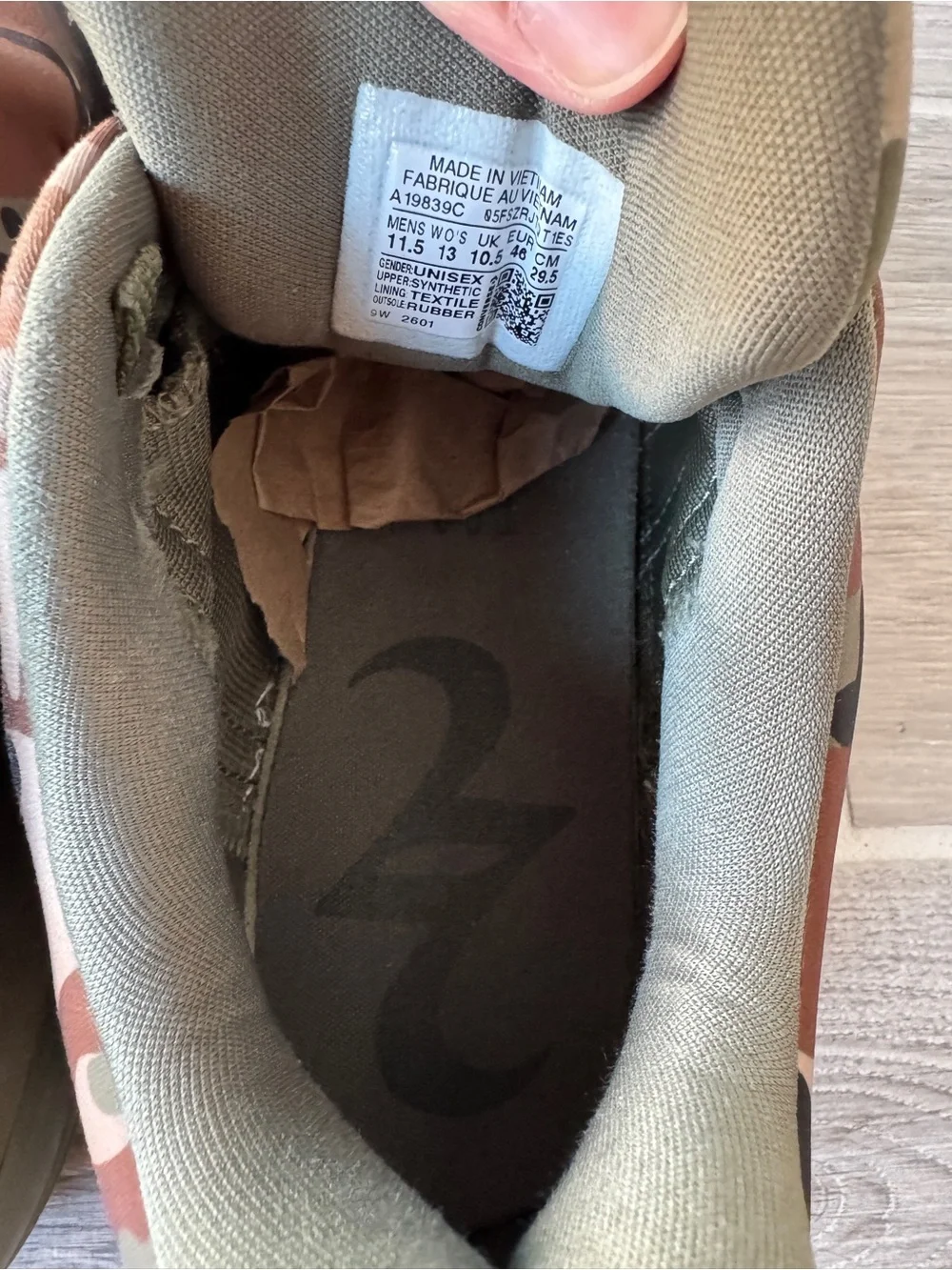 CONVERSE SHAI 001